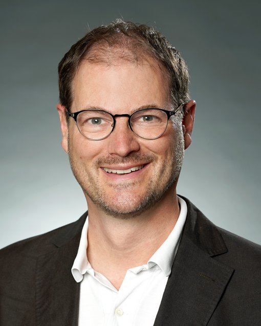 Portrait: Professor Dr. Christian Steffen Mayer