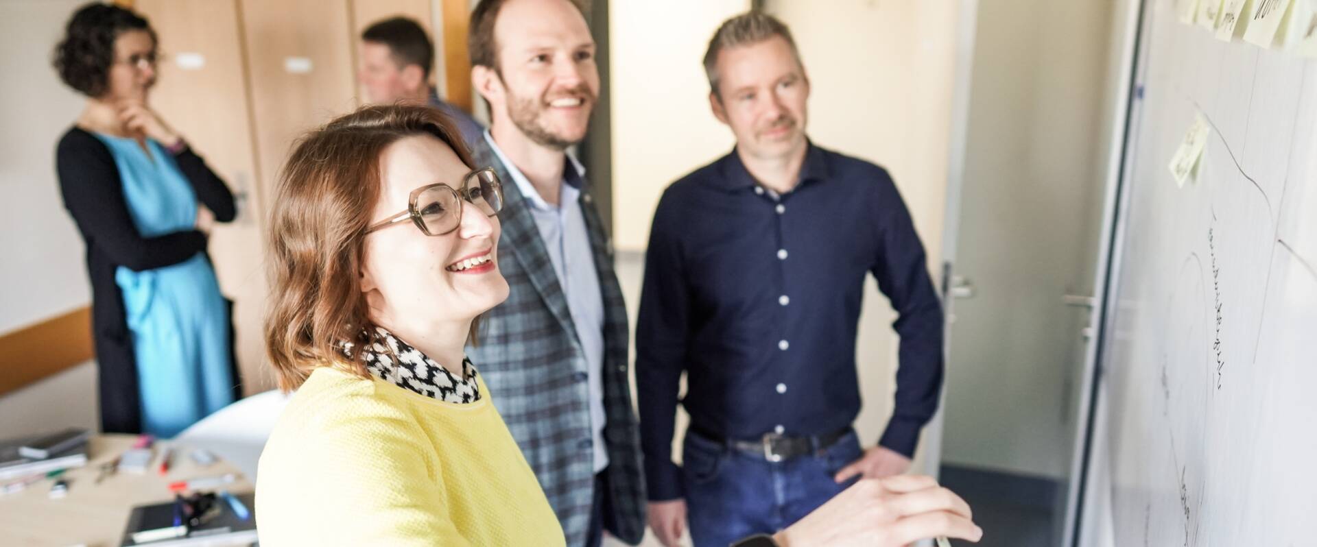 Eine Gruppe von Mitarbeitern aus dem Personalservice