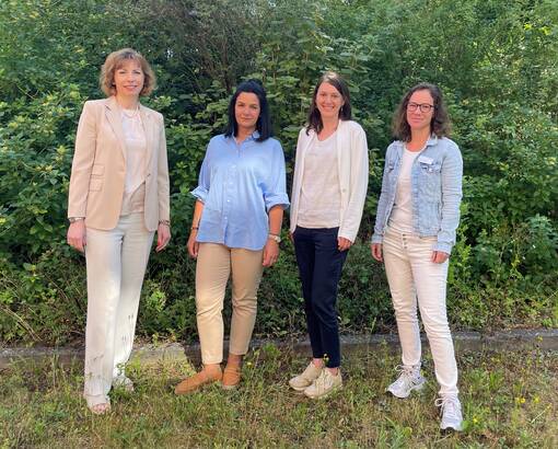(v.l.) Oksana Miglietti und Jasna Šerić von der der Carl-Friedrich-Geiger-Stiftung mit Janine Lebrecht und Sandra Kappler von der Krebsberatungsstelle Ortenau.